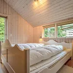 Three-bedroom In Knebel