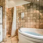 Three-bedroom In * Knebel
