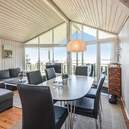 Three-bedroom In Tatil Evi Knebel
