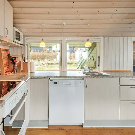 Tatil Evi Three-bedroom In *
