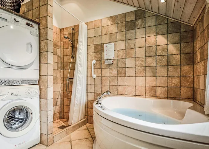 Three-bedroom In * Knebel